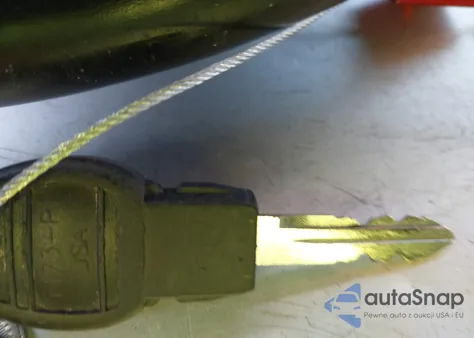 2014 Jeep Cherokee Latitude z USA, uszkodzony, nr VIN 1C4PJMCB7EW208347